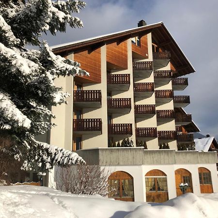 Catrina Hotel Disentis Bagian luar foto