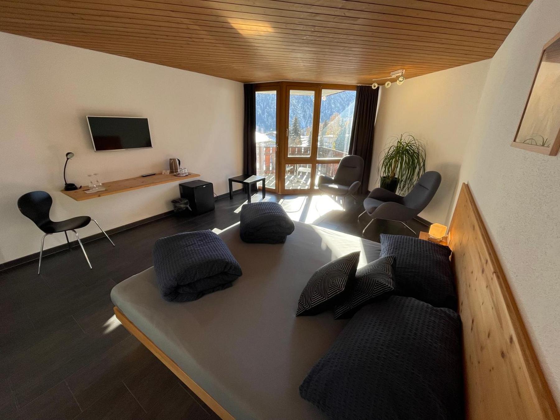 Catrina Hotel Disentis Ruang foto