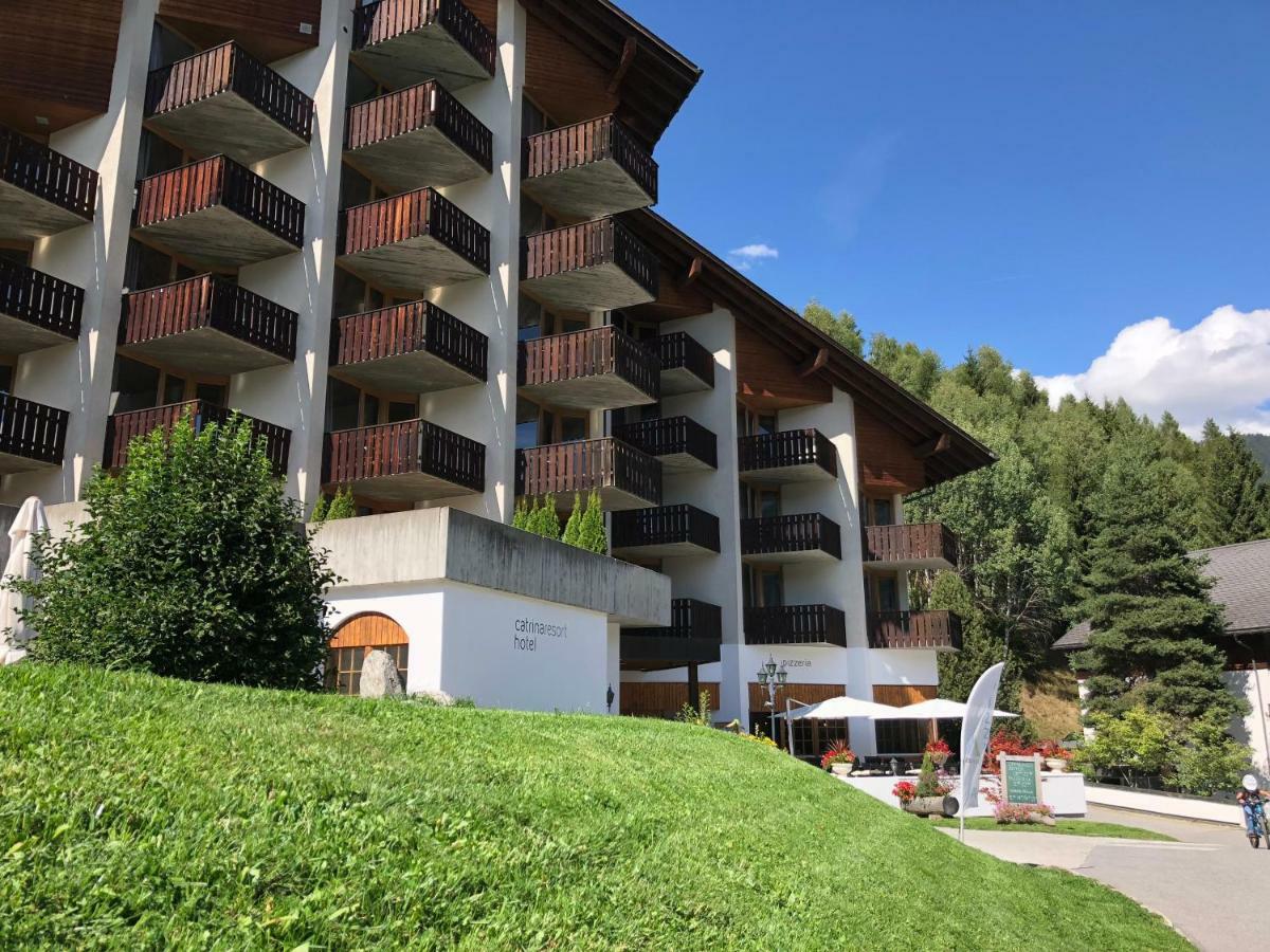 Catrina Hotel Disentis Bagian luar foto